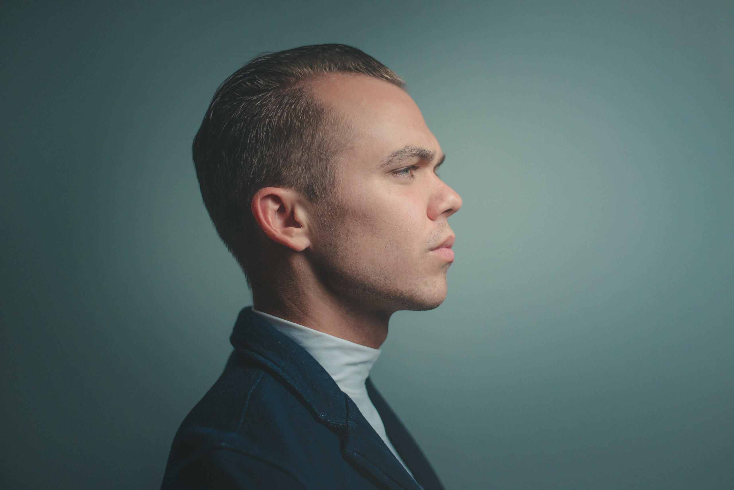 adult-businessman-close-up-corporate-428364 adult-businessman-close-up-corporate-428364