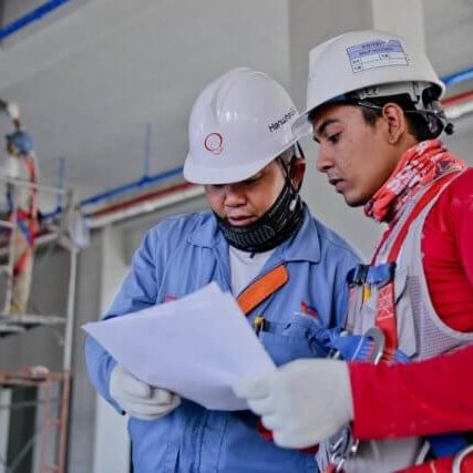 construction-helmet-industry