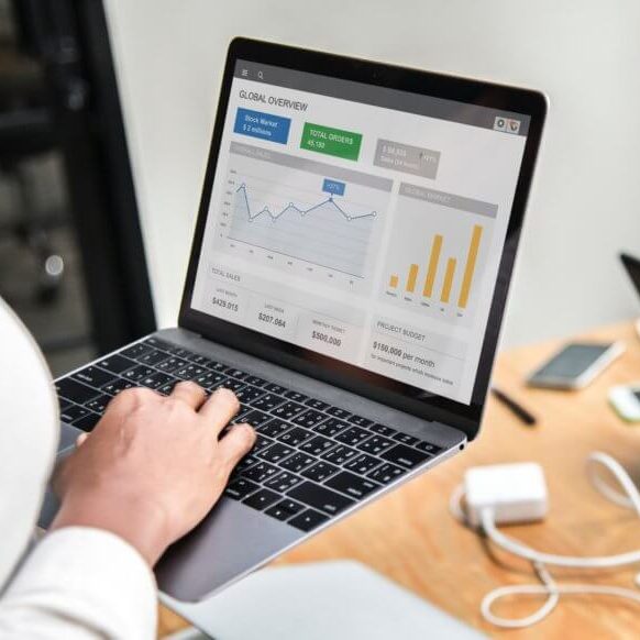 Optimizing a recruiting budget